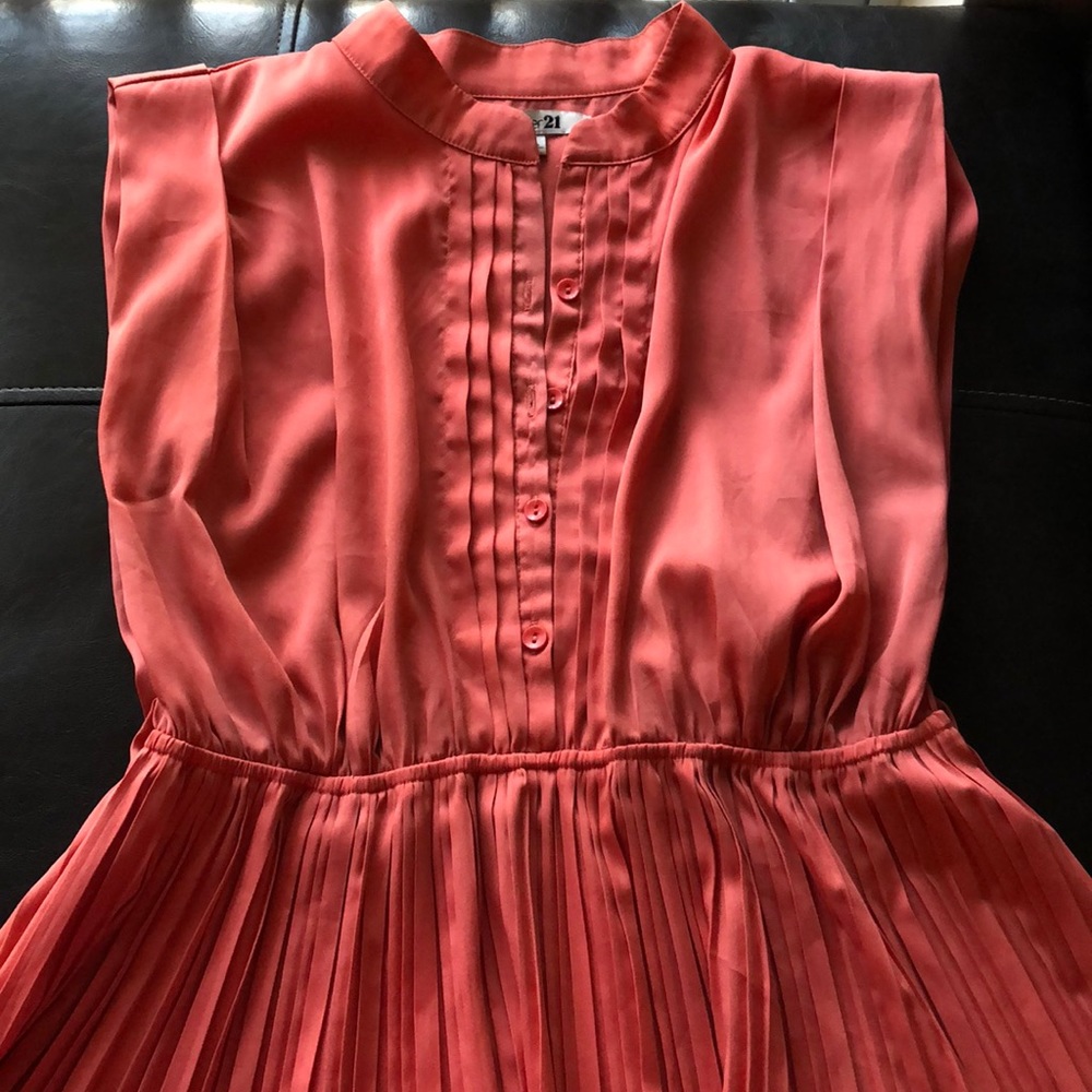 Flirty spring time dress